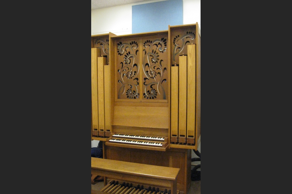 Flentrop organ on sale for sale